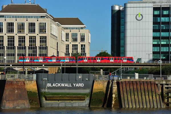 Hadley Blackwall Yard Thames